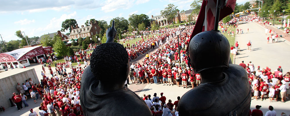 Crowd of fans at Walk of Champions